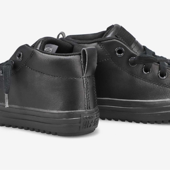 Converse
Chuck Taylor All Star Climate Street Boot - Picture 2 of 4